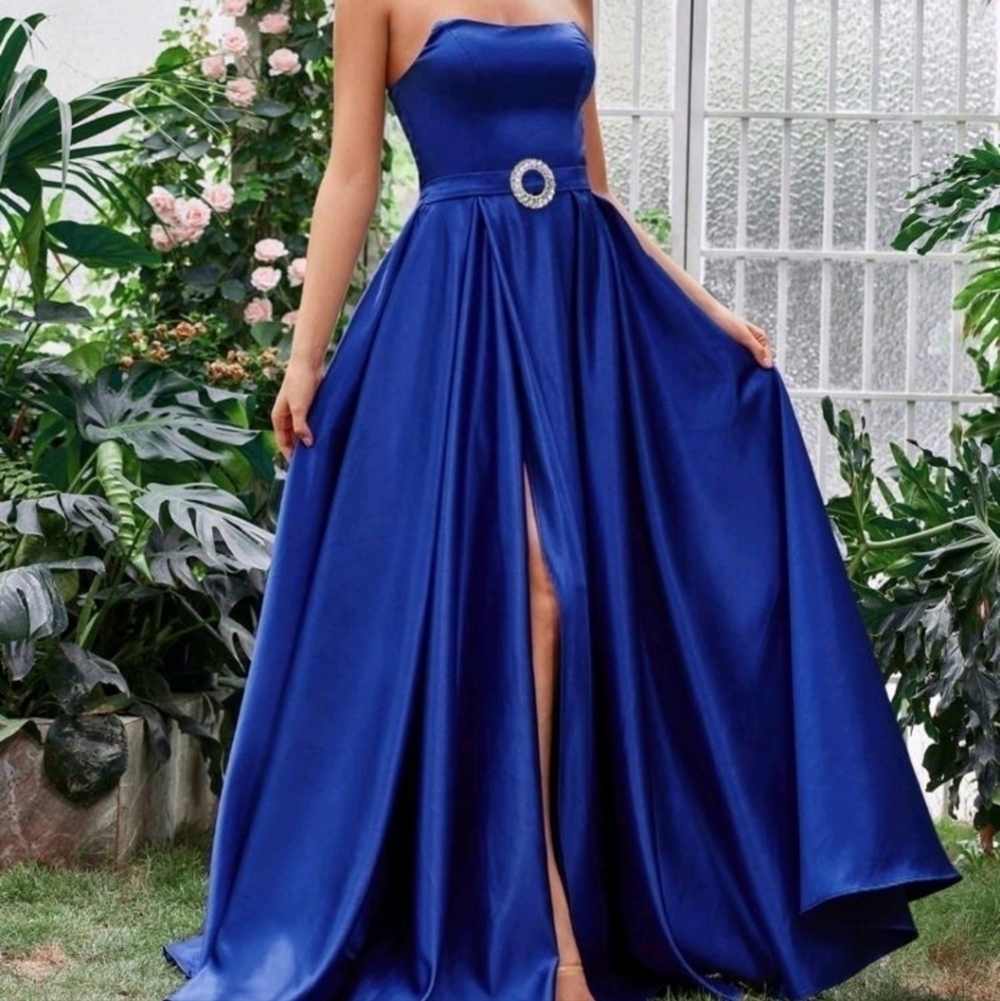 Royal Blue Satin, Strapless, Sleeveless, Slit Thigh Gown